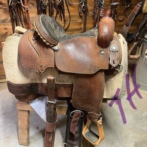 Tod Slone 14.5” seat Barrel Saddle